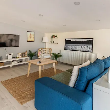Exquisite Flat With Terrace In Nisantasi Daire İstanbul